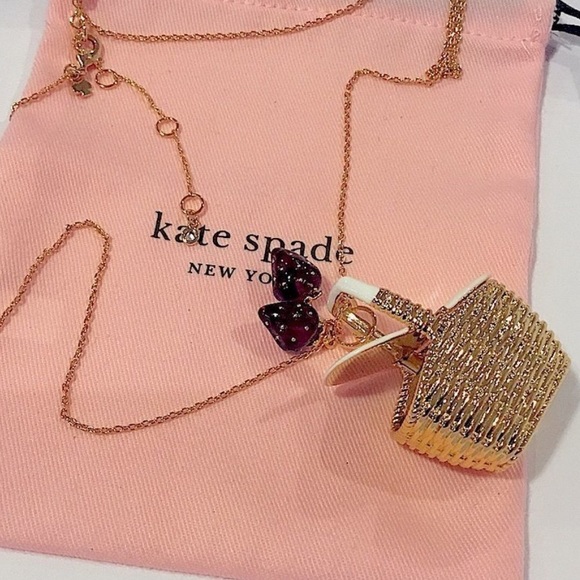 New Kate spade picnic basket pendant - Picture 5 of 17